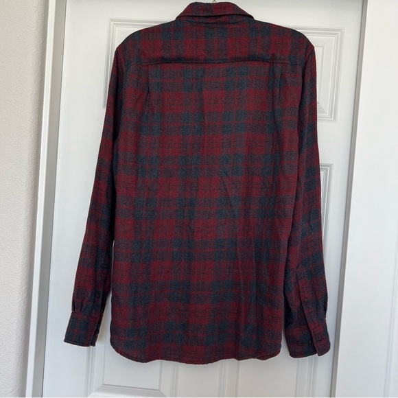 Men’s Weatherproof plaid button up - Picture 3 of 11